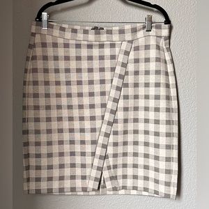 NWOT Cabi Valentina Pencil Skirt